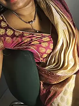 DIRTYSECRET_QUEEN_07 webcam