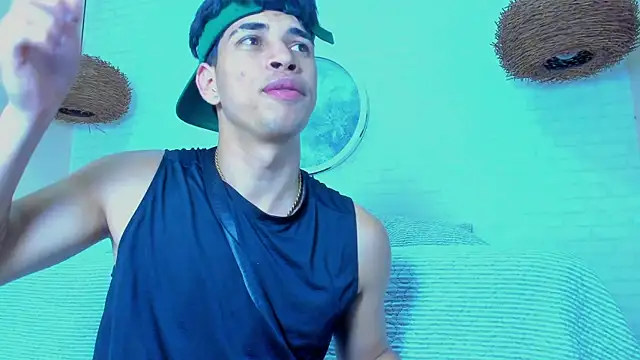 Benjamin_More webcam