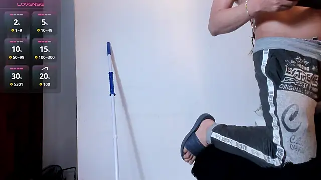 Alexa_Bravva webcam