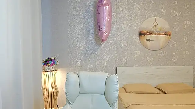 KellyShines webcam
