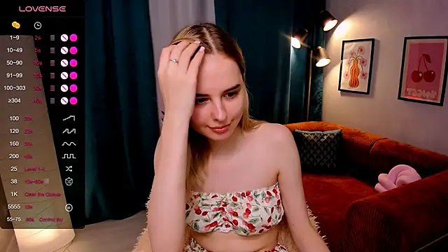 LillianShine webcam