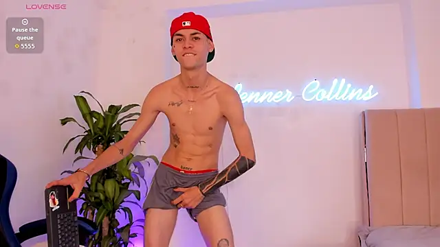 LennerCollins_ webcam