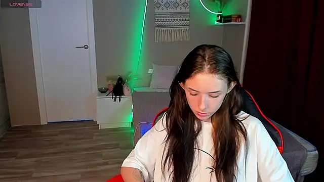 AnnaOddy webcam