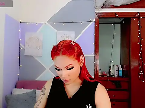 sexy-love233 webcam