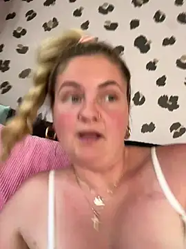 Juicy_BabeXo webcam