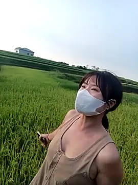 Linda-yiyi webcam