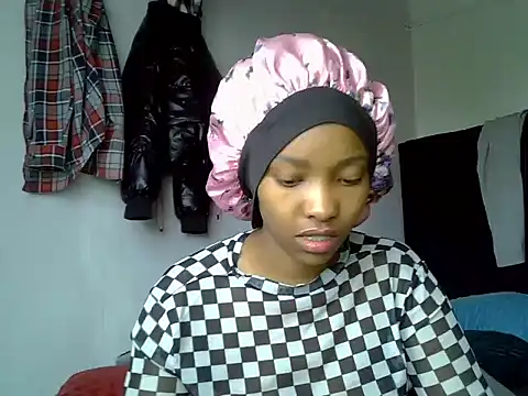 pretty_jaz webcam