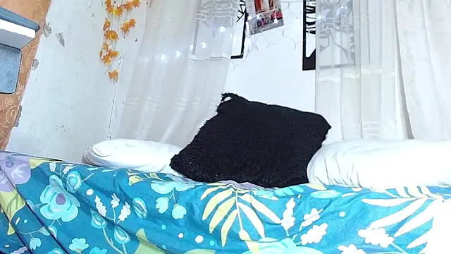 angel_bonbom live cam