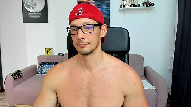 BrutusK08 webcam