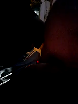 Love-public live cam