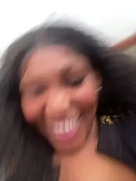 ConnieSmall24 webcam