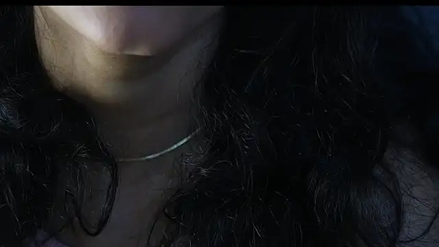 -AyeshaSinghania- webcam