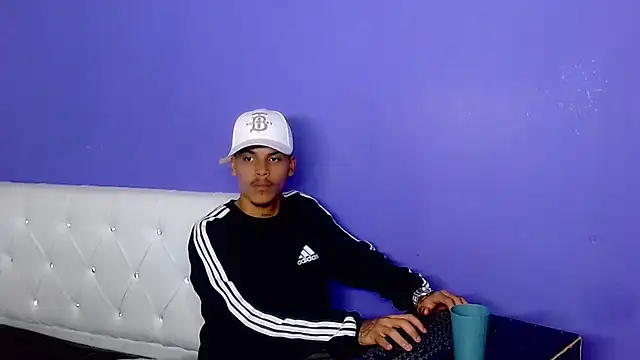 Angel_foxc13 webcam