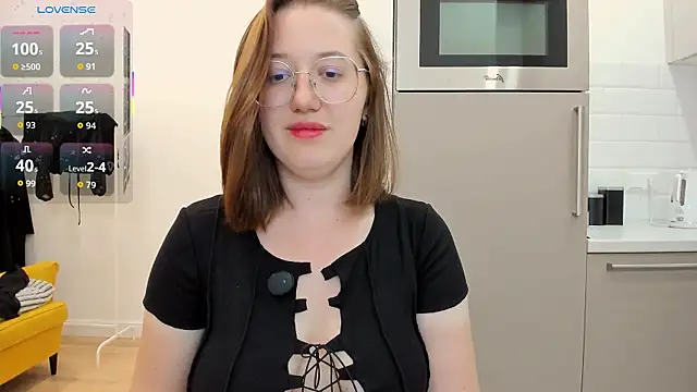 Charmy_Gracy webcam