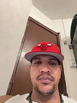 bigdick211292 webcam