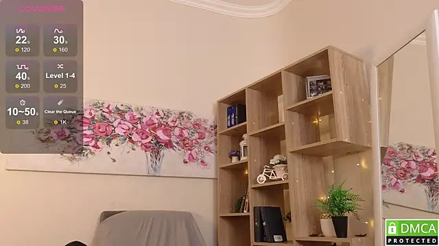 Sue_Sanders live cam