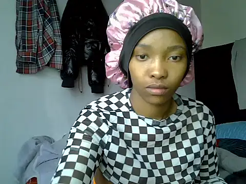 pretty_jaz webcam