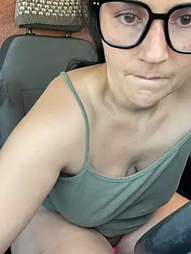 Naira_Dan live cam