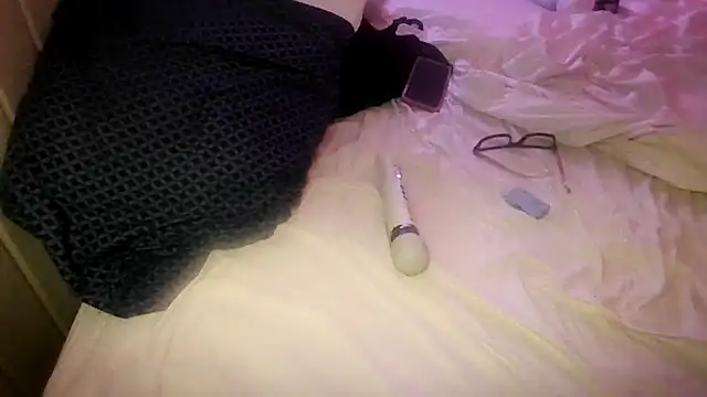 darnette_daisy live cam on StripChat