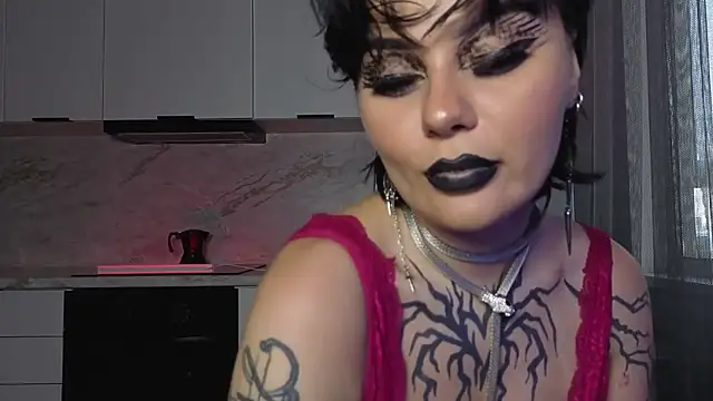 IntrigueYourDay webcam