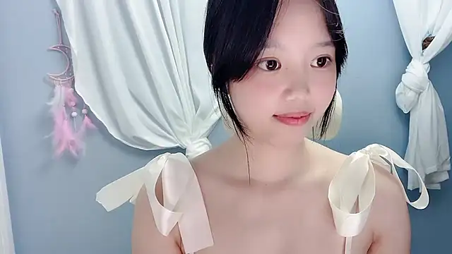 Yanys521 live cam on StripChat