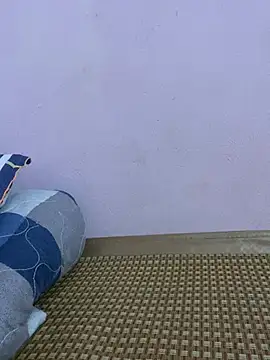 Linda-babyy webcam