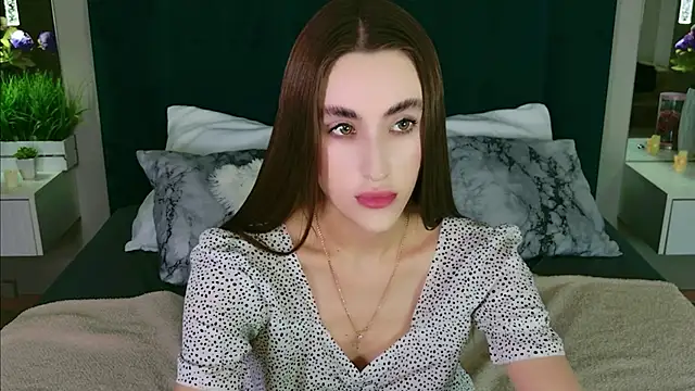 MadisonRen live cam on StripChat