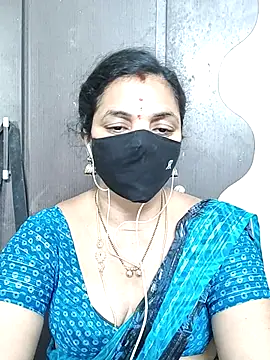 Leela_555 webcam