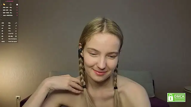 HongTomczak live cam on StripChat