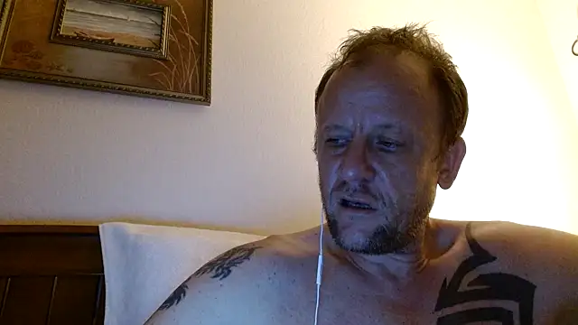 Yournaughty webcam