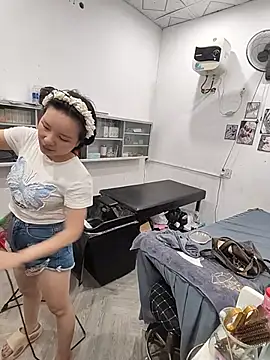 Ivy_Trix2 live cam