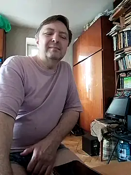 Pokaz2020 live cam on StripChat