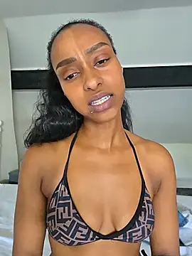 Hazel_Dollxx