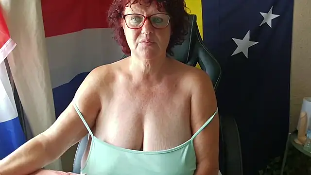 GrandJo69 live cam