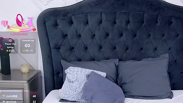 AlizNichols webcam