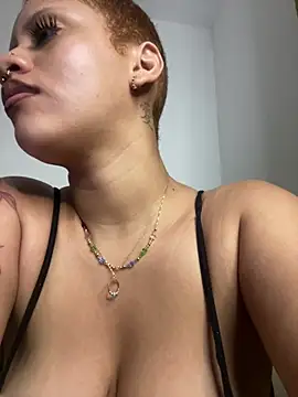 Charlotee_ live cam