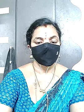 Leela_555 live cam