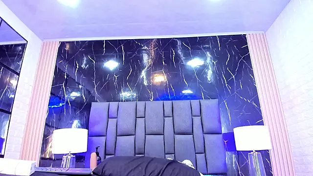 BustyGlow webcam