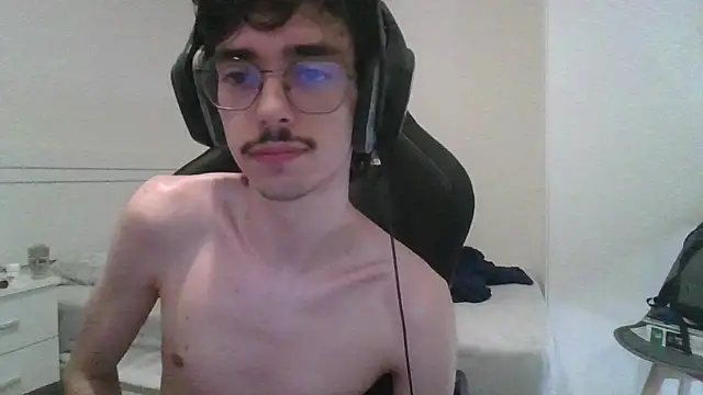 gabrielNovin17cm webcam