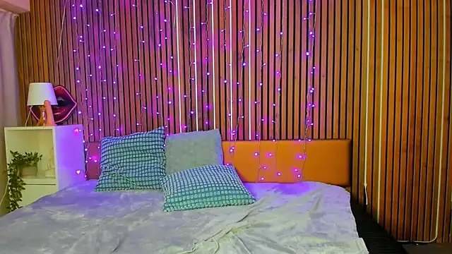 AshleyNova21 webcam