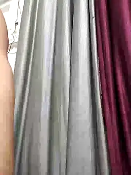 Jann_Riya333 live cam