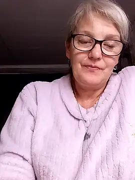irinamaux live cam