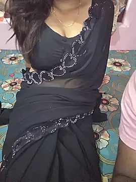 Aadhira_doll live cam