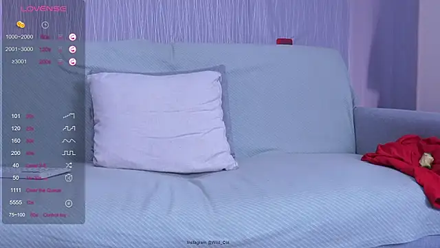 wild_col_ live cam on StripChat