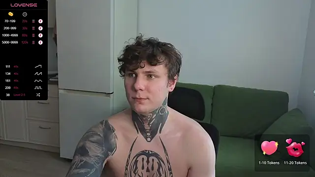 Lechery_boy live cam on StripChat