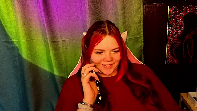 KellyFiery live cam