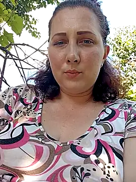 Sweet_Aurorari live cam on StripChat