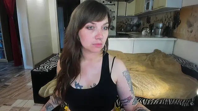 StacyTigerr webcam