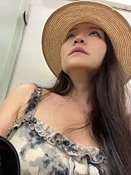 xiaochengzi505 (F milf) - 上下真空到一播