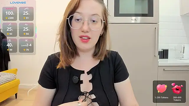 Charmy_Gracy webcam